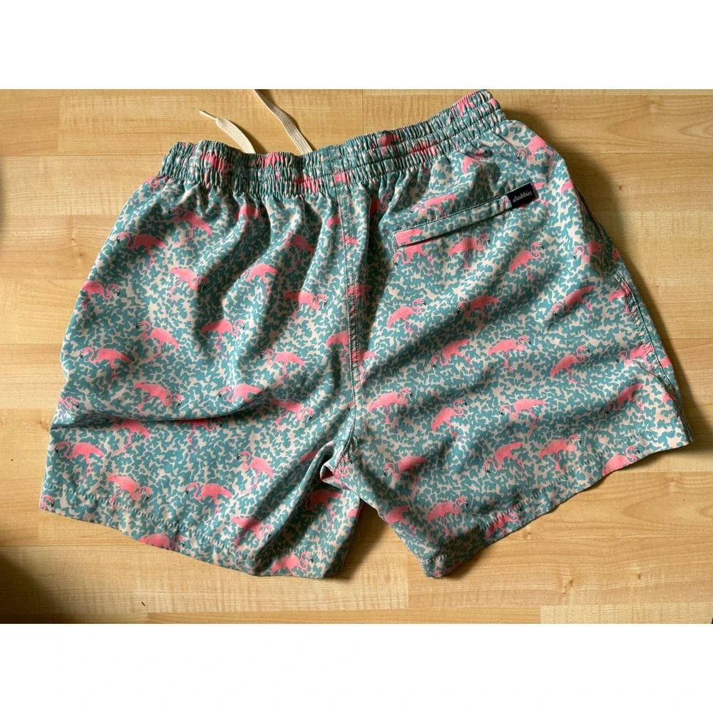 Chubbies The Domingos Are For‎ Flamingos classic swim trunks